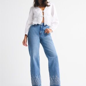 Abercrombie and Fitch// Curve Love High rise 90s relax cutwork embroidered jean